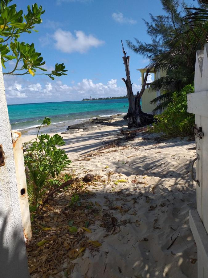 Hostel Beach House Nassau